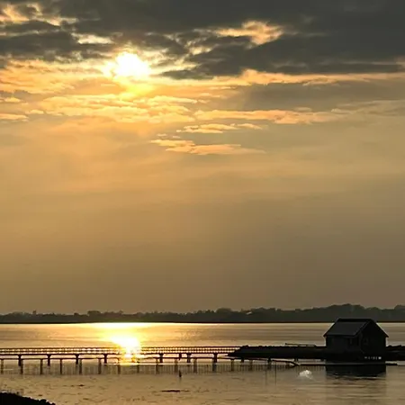 Holbaek. Med Fjordudsigt, Og 5 Min. Til Bymidten Lägenhet
